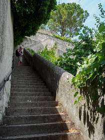 5: 170605151828Crest<br>Als je van traplopen houdt dan moet je naar Crest gaan!