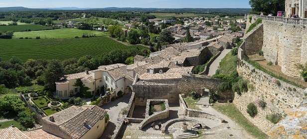 21: 160516-155216_Grignan-Pano<br>Uitzicht vanaf het Kasteel van Grignan