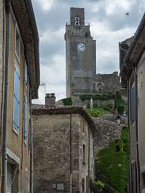 26: 160518-141422_naamloos<br>Later sta ik op deze toren van het kaasteel van Chamaret.