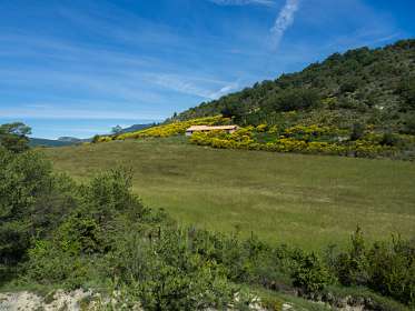 5: 160620-104142_Montbruns-les-Bains<br>De eerste col