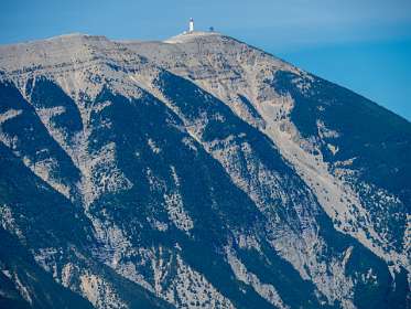 7: 160620-105619_Montbruns-les-Bains<br>De Mont Ventoux