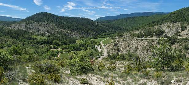 15: 160620-115826_Montbruns-les-Bains-Pano