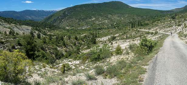 20: 160620-125123_Montbruns-les-Bains-Pano