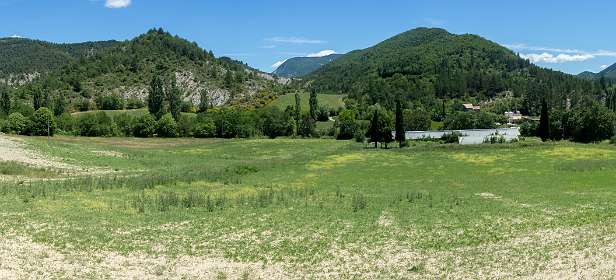 27: 160620-135016_Montbruns-les-Bains-Pano