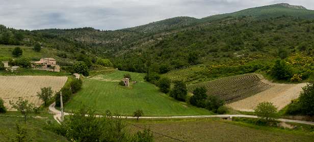 6: 160621-123356_Montbruns-les-Bains-Pano