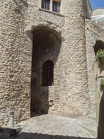 20: 160520-155759_Nyons