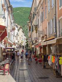 23: 160520-160338_Nyons-HDR