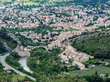 27: 160523-144233_Nyons<br>Nyons