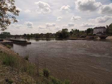 9: Loire_0015<br>Cher