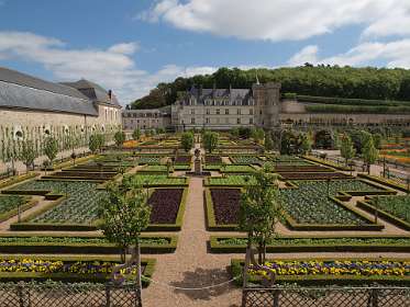 16: P5060230_0067<br>De Moestuin