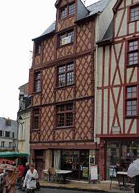 5: 2009 05 09_0007<br>Saumur