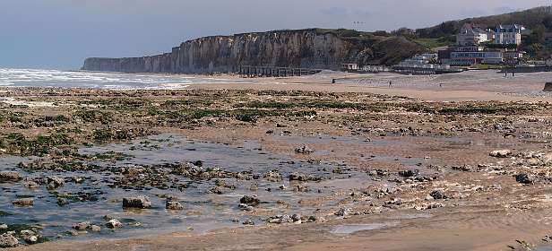3: 10 06 05_0205_3_AP3<br>Veules-les-Roses en de kust richting Sotteville / Dieppe