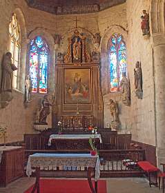 6: 10 06 05_0214<br>Altaar in Église St.Martin