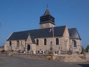 42: 10 09 05_0366<br>Kerk van Sotteville sur Mer