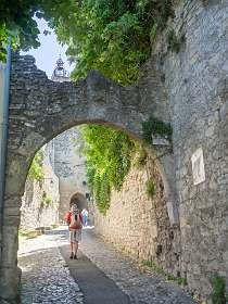 3: 160524-131654_VaisonLaRomaine-HDR