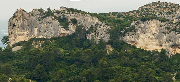 6: 170601111244Caume-Pano