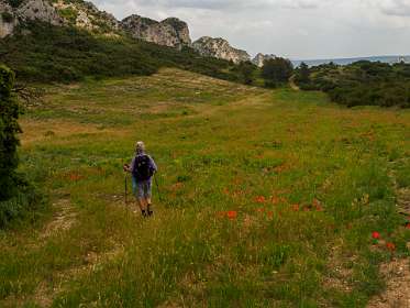 24: 170601133614Caume<br>We lopen nu langs de zuidkant om de berg heen