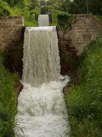 32: 170601162926Caume<br>Canal des Alpilles