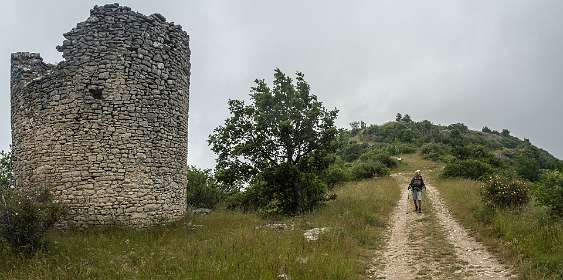 13: 160616-113241_LeVieuxMontsalier-Pano<br>Molen 1