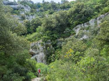 23: 160527-125511_Gordes