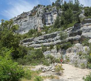 33: 160527-134123_Gordes-Pano