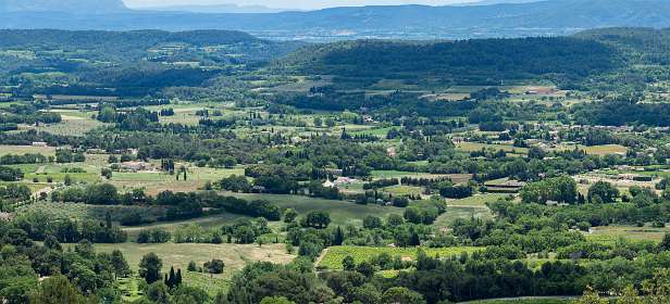 16: 160602-131655_Lourmarin-Pano