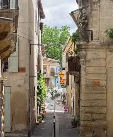 21: 160603-131124_Cucuron