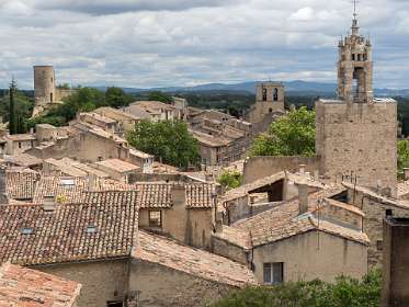 25: 160603-132000_Cucuron<br>Cucuron