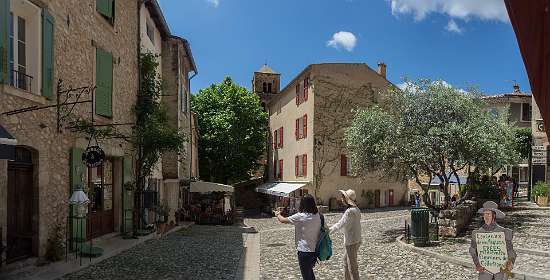 7: 160609-131931_Moustiers_Sainte-Marie-Pano