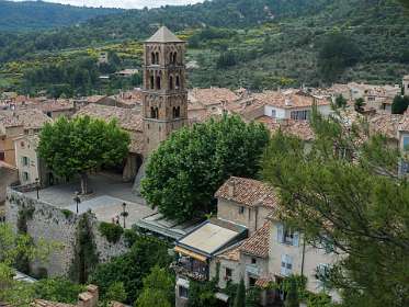 25: 160609-151433_Moustiers_Sainte-Marie