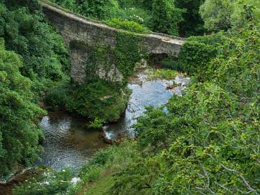 29: 160609-152539_Moustiers_Sainte-Marie<br>Oude brug over de L'Adou
