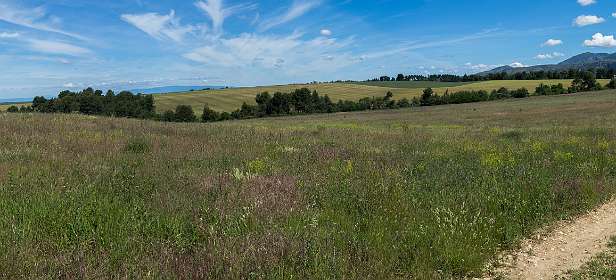 8: 160610-111404_Moustiers_Sainte-Marie-Pano<br>Plain des Bussons