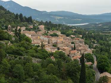 4: 160611-101253_Moustiers_Sainte-Marie<br>Moustiers Sainte-Marie