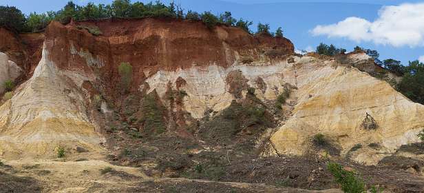 12: 160530-105416_Rustrel-Pano