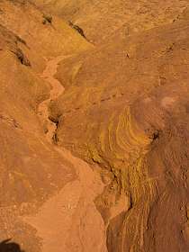 19: 160530-115322_Rustrel