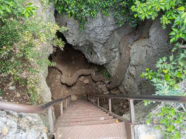 21: 160531-114720_Oppedette<br>Hier zijn we we verkeerd gelopen, we hadden de trap niet af moeten gaan!