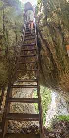 22: 160531-115044_Oppedette-HDR-Pano-2