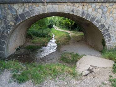 3: 160606-141405_Valensole<br>De Ruisseau de Notre-Dame