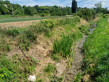 13: 160608-115815_Valensole<br>Ruisseaux des Conches