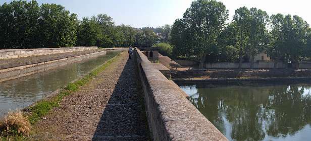 Aquaduct van het Kanaal du Midi over de Herault
