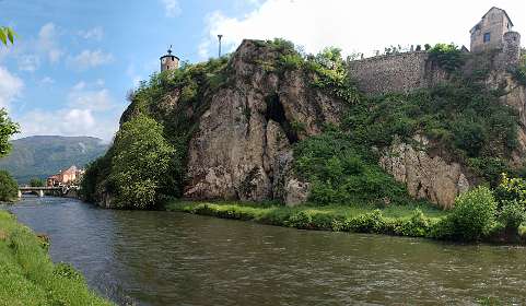 1: Tarascon_120528_00