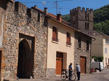 7: Tarascon_120601_02