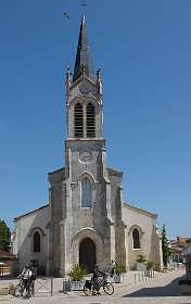 70: 10 18 05_0803<br>De kerk in La Couarde sur Mer