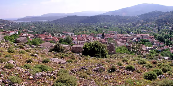 Kardamyla gezien vanaf de bovenzijde van Spilia
