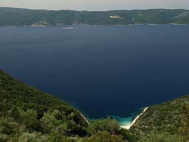 Voor Ithaka achter Kefalonia