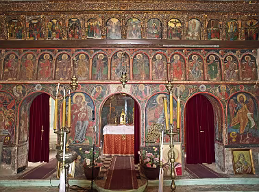 Interieur kerk in Anogi