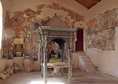 Kerk bij het kerkhof