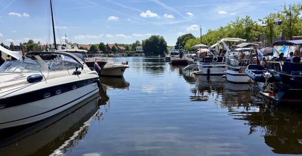 27: IMG_0832<br>De haven van Blokzijl