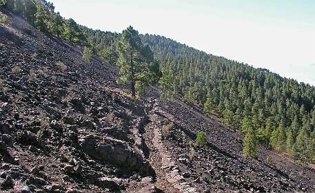 ANWB wandeling 4 over de GR131 op weg naar de Pico Birigoya