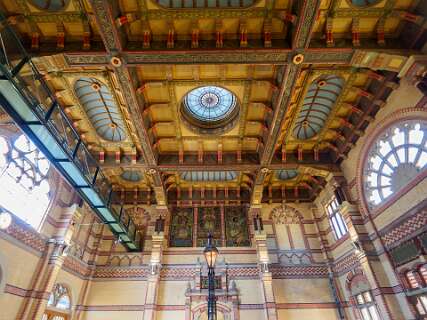 Groningen<br>Plafond van het station